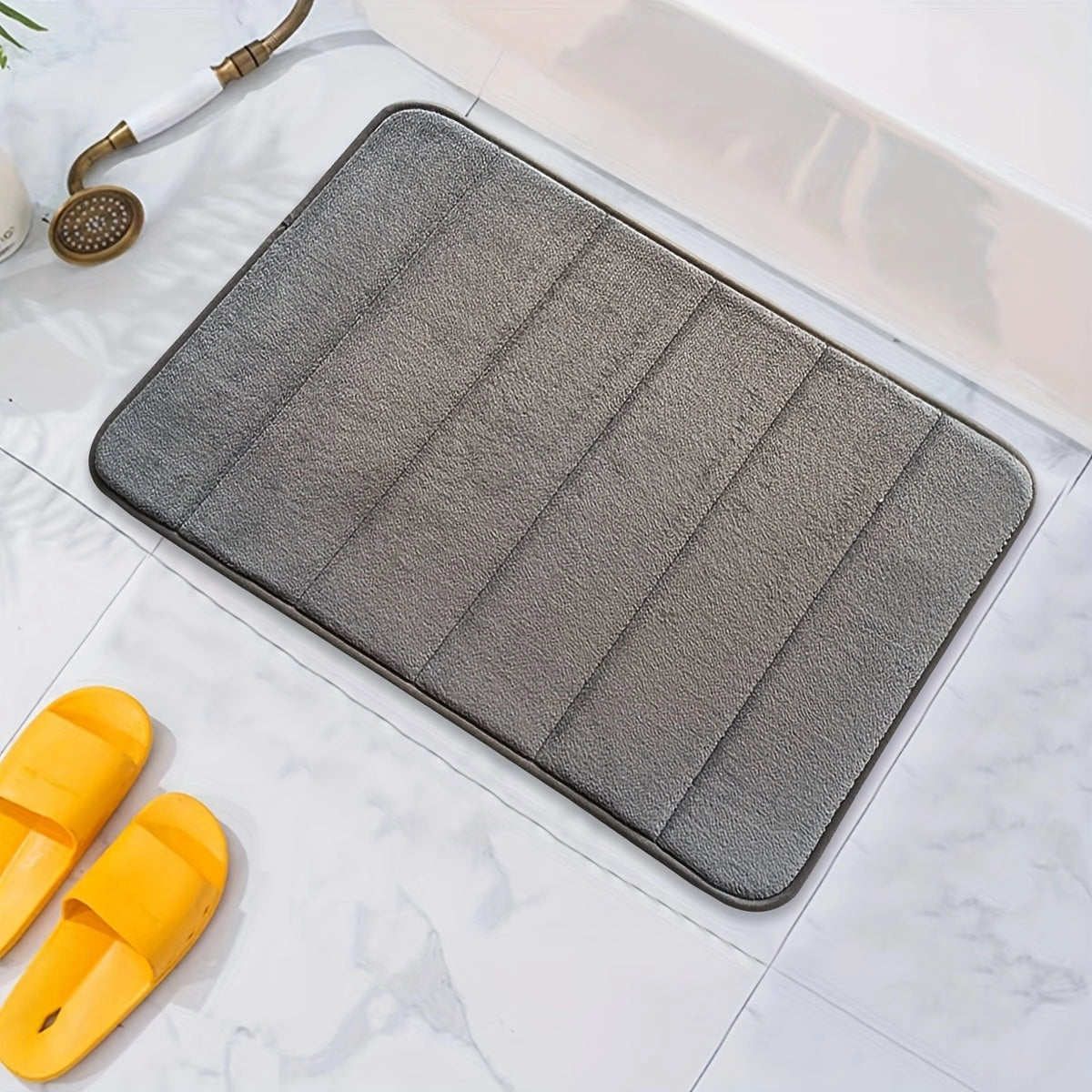 Non-Slip Quick-Dry Grey Microfiber Bath Mat - Water-Absorbent