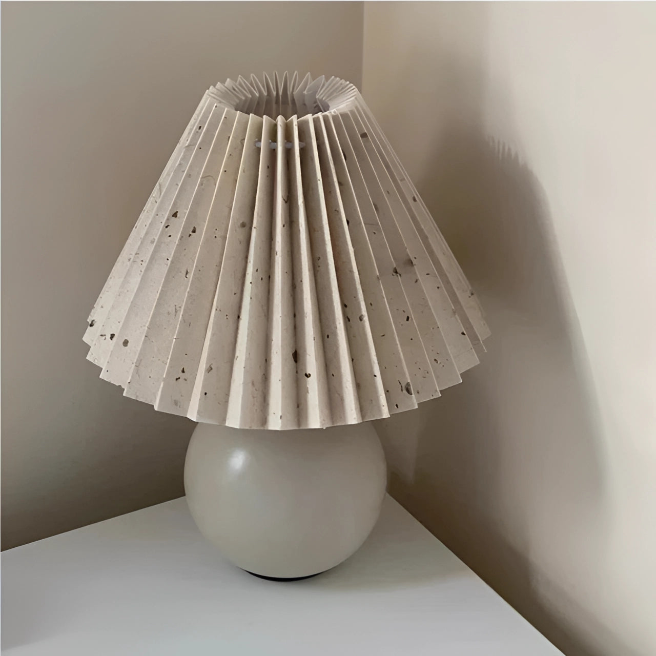 Pink Ceramic Table Lamp with Pleated Shade - Modern Pastel Decor