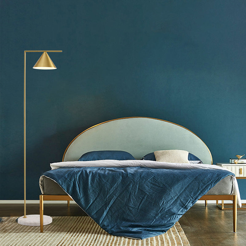 Taavita Floor Lamp
