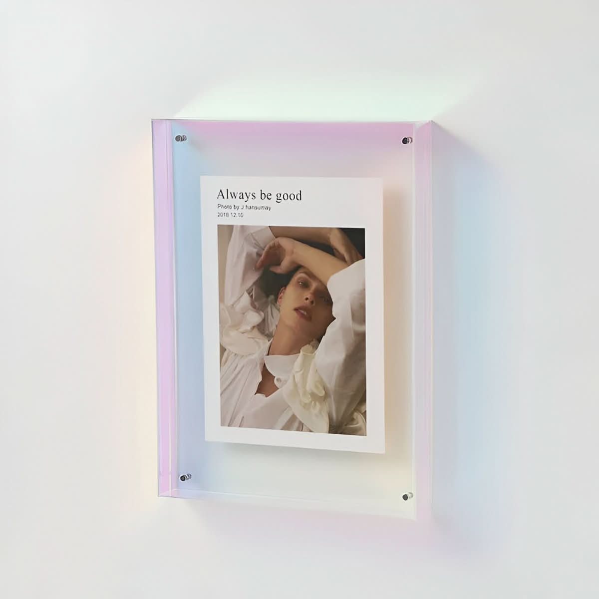 CrystalView Modern Acrylic Photo Frame for Elegant Displays