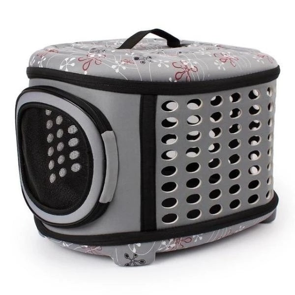 Spacious Cat Travel Carrier with Robust Construction and Cozy Interior