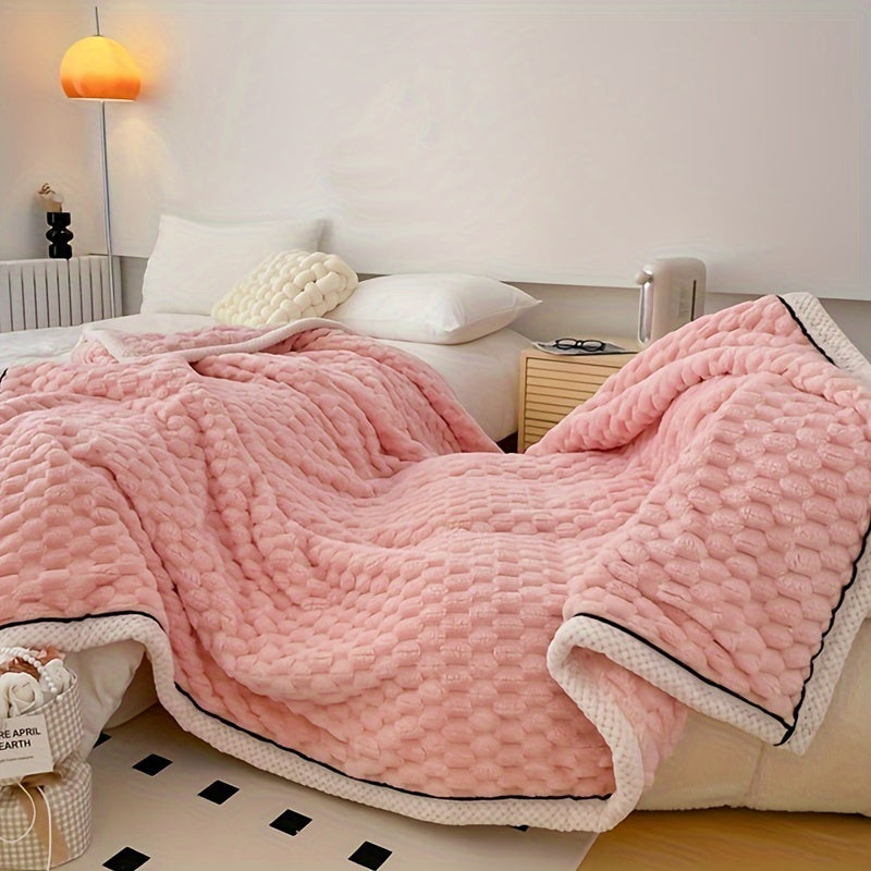 Lightweight Microfiber Blanket – Soft and Cozy for Everyone