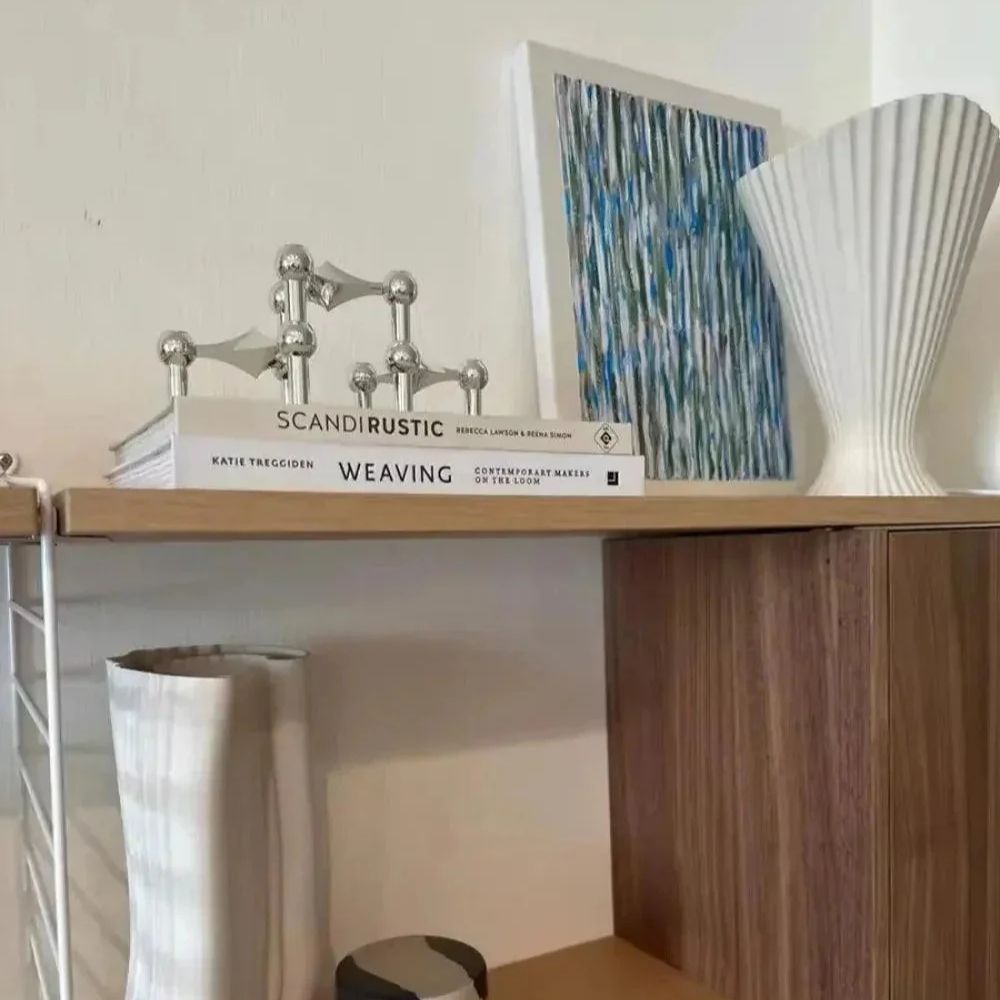 Sleek Geometric Candle Holder – A Modern Touch for Your Home