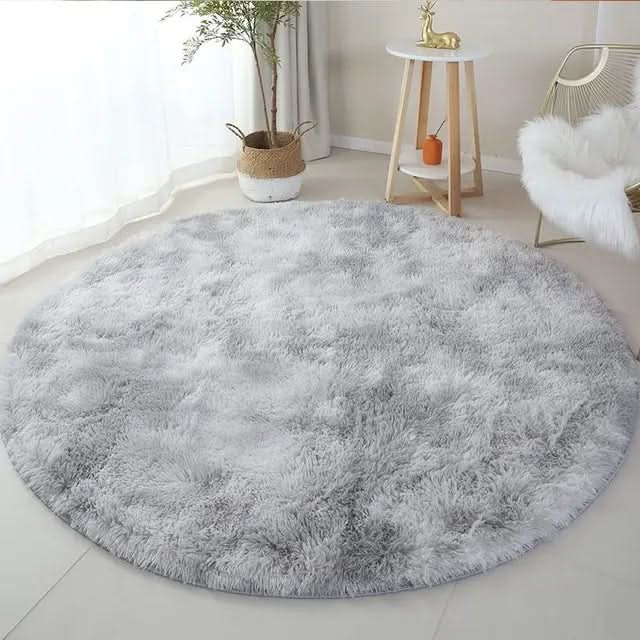 CozyCloud Plush Round Area Rug for Luxurious Comfort