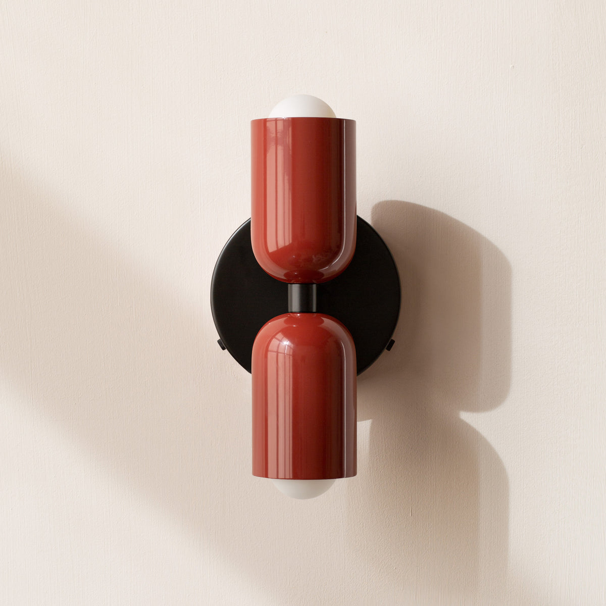 Vibrant Delight Wall Lamp for Chic Bedroom Styling
