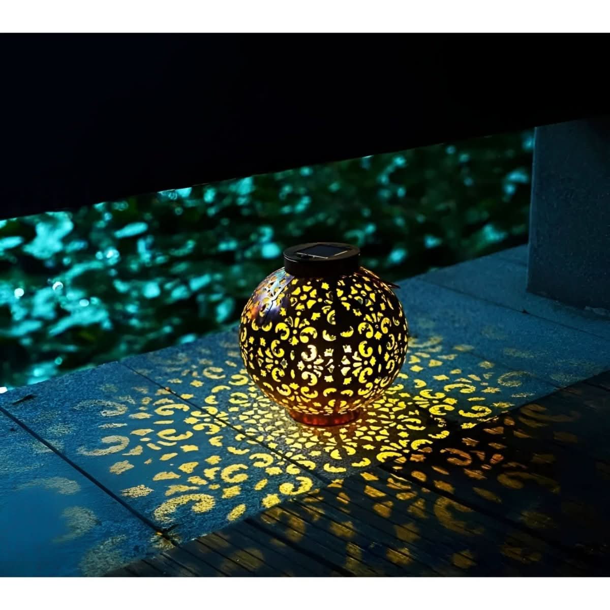 Luminara Classic Solar Garden Light for Enchanting Outdoor Charm