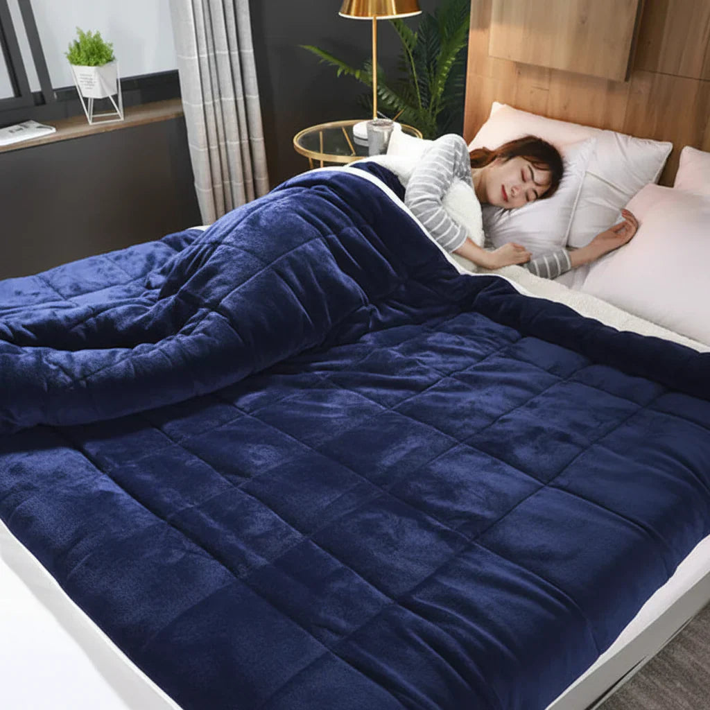 Cozy Fleece Blanket for Sofa and Bed - Ultimate Winter Warmth