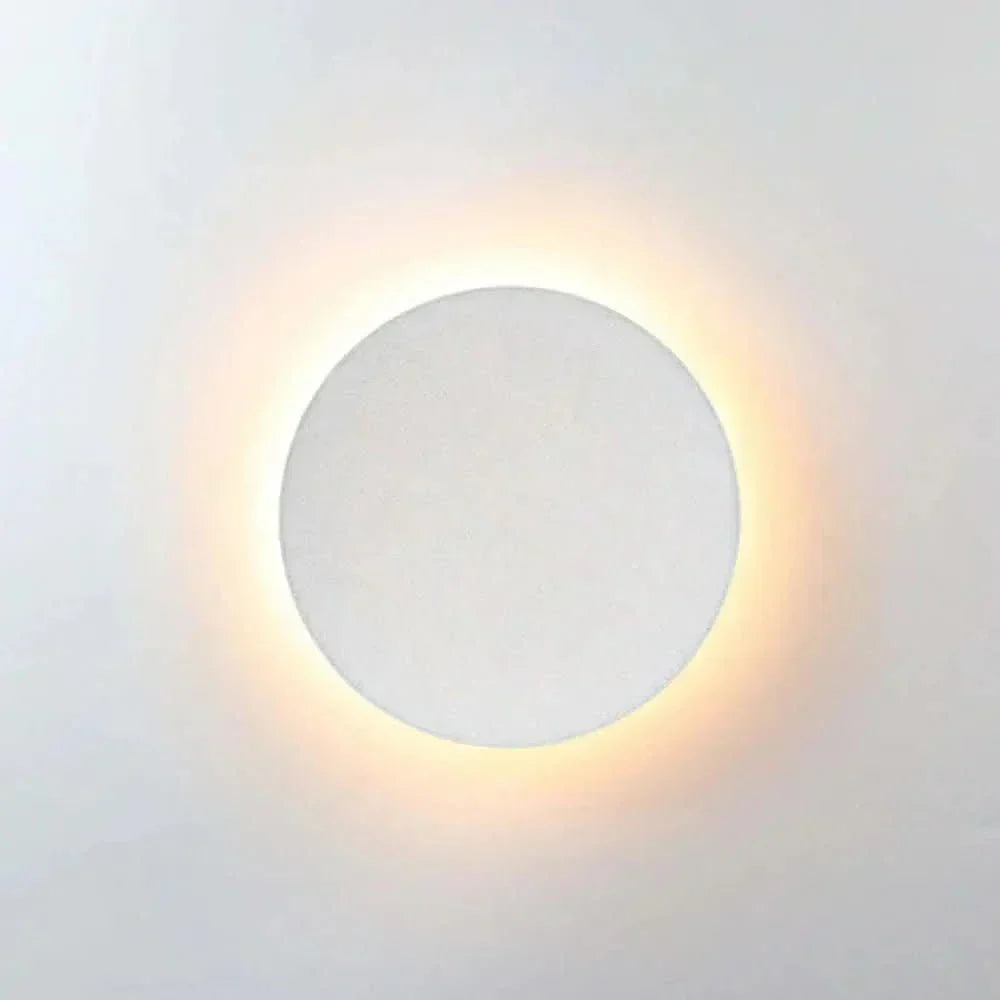 LumaSphere Outdoor LED Wall Fixture - Round or Square Design