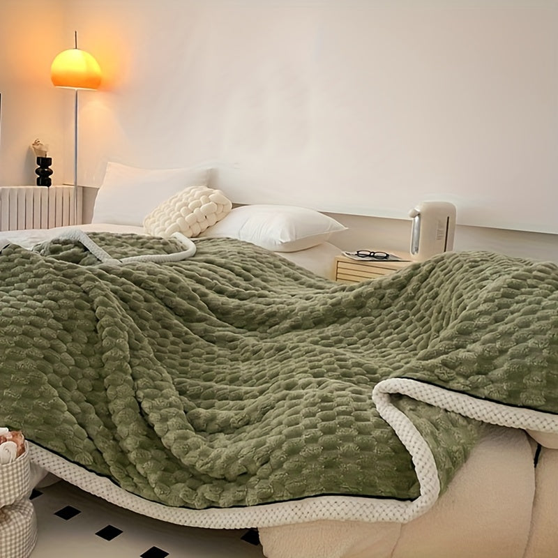 Lightweight Microfiber Blanket with Elegant Stripes - Cozy Travel Comfort