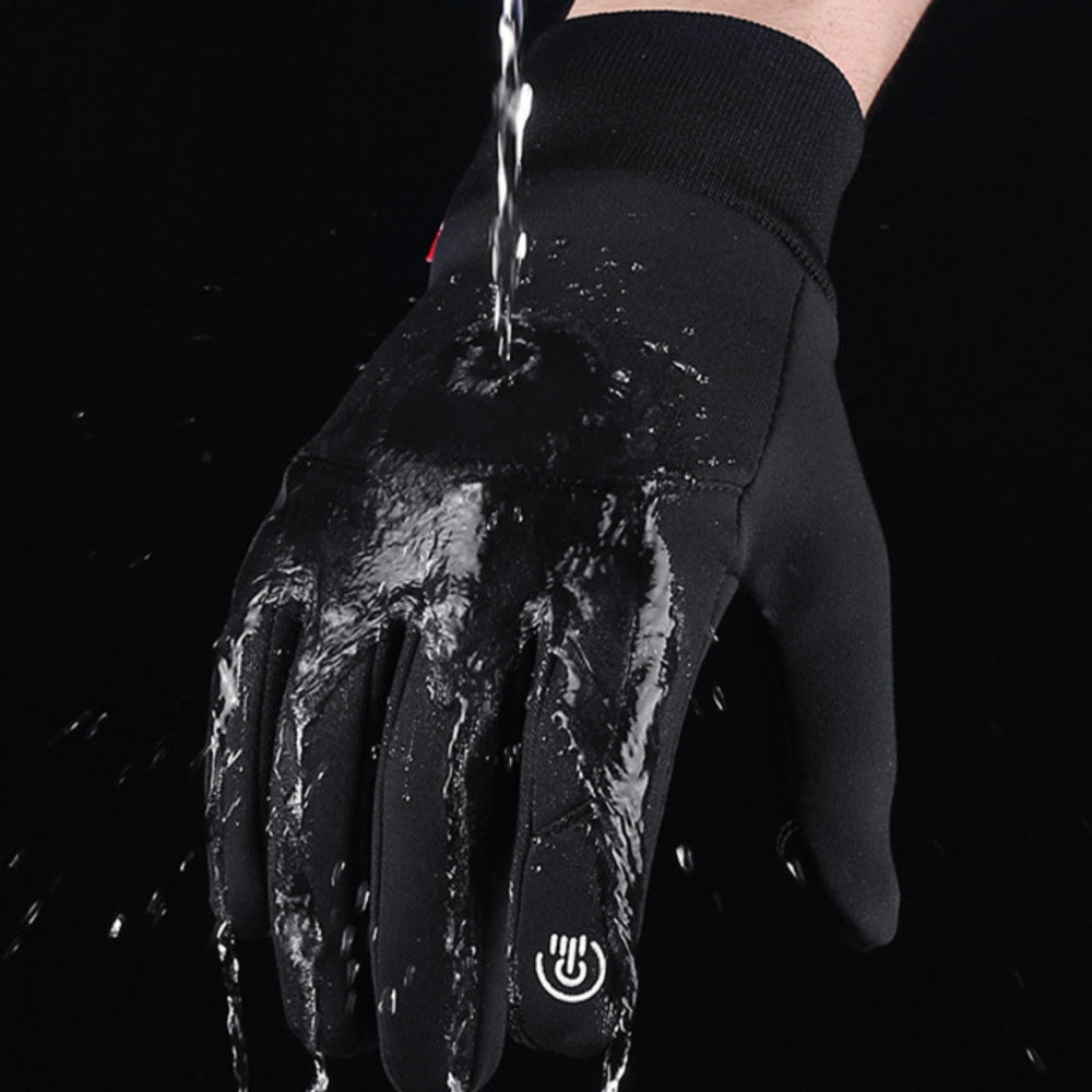 Thermal Touchscreen Gloves for Outdoor Adventures