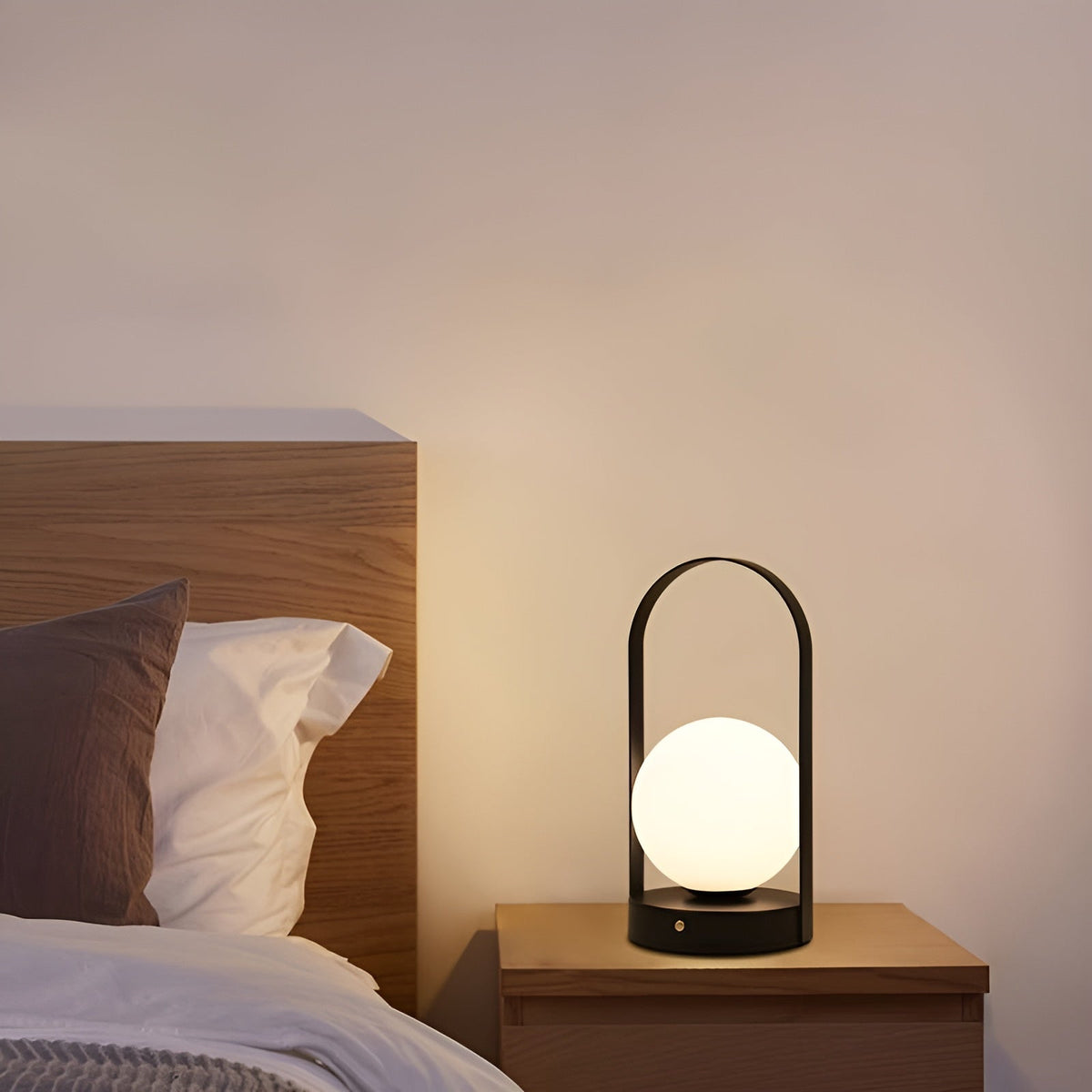 Elegant Touch-Controlled Rechargeable Table Lamp – Sleek Sphere