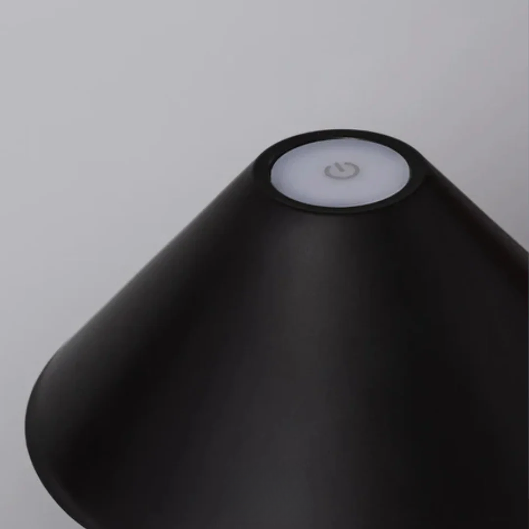 Cordless Adjustable Brightness Lamp – Stylish Lighting Solution