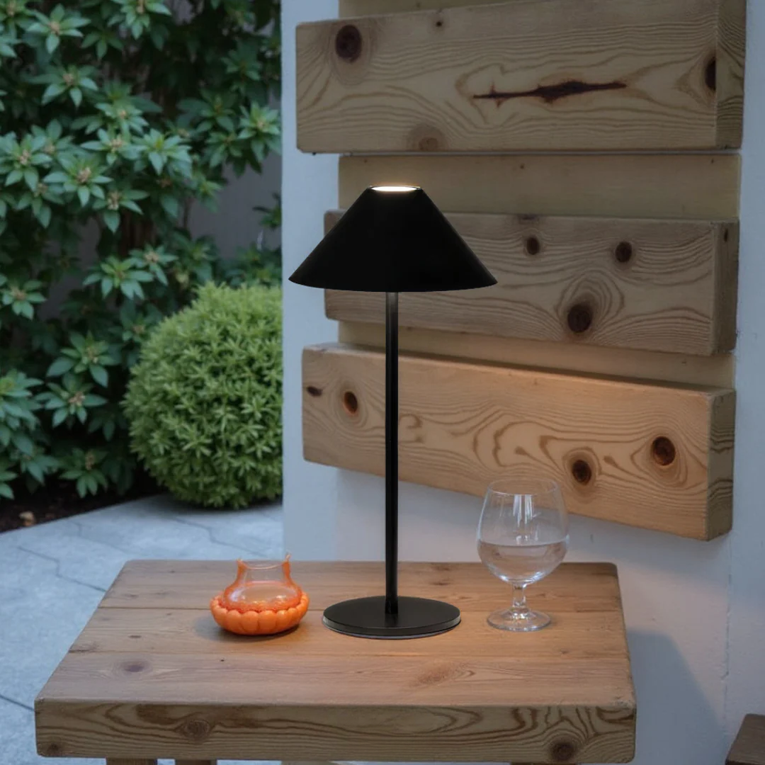Cordless Adjustable Brightness Lamp – Stylish Lighting Solution