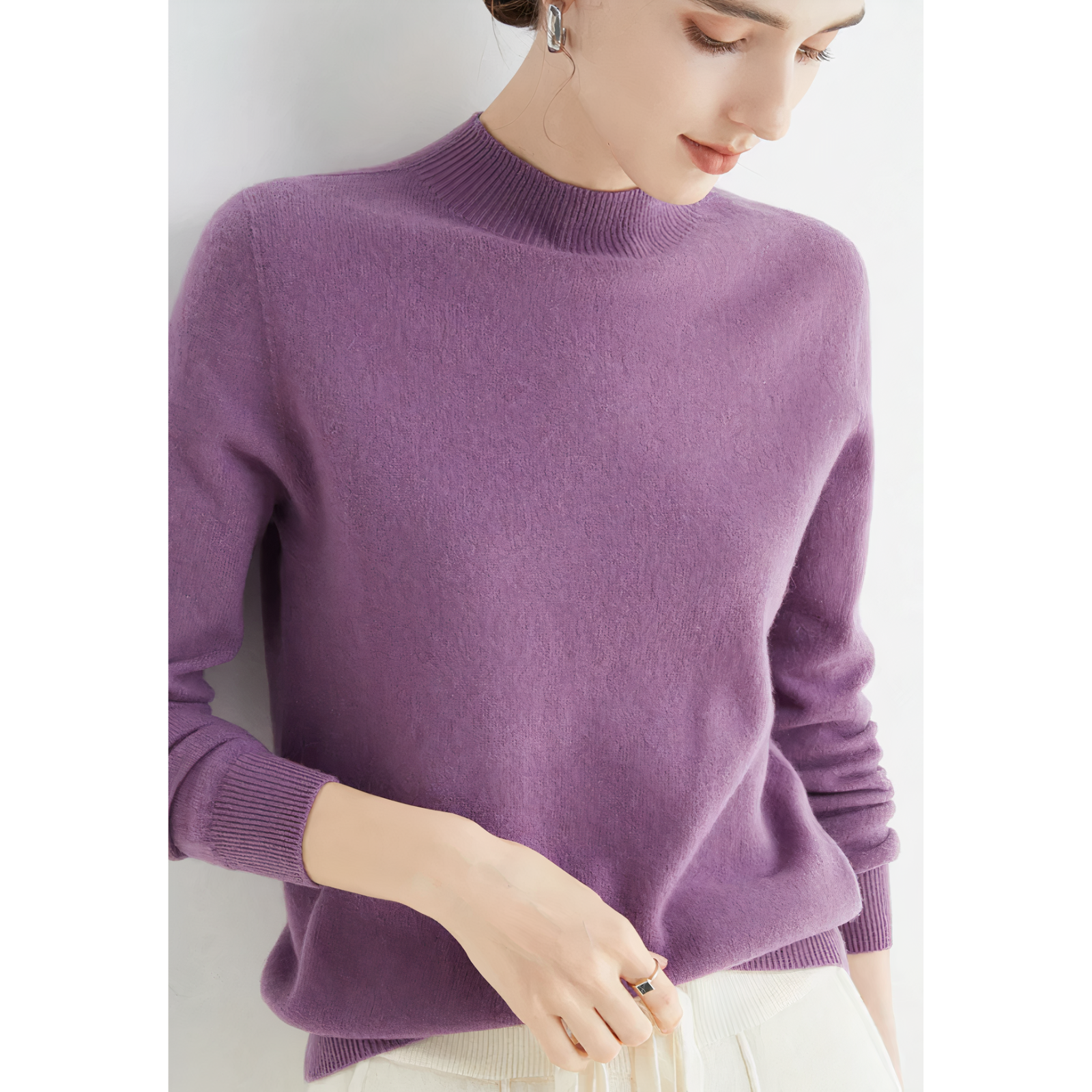 Luxurious Cashmere Blend Sweater for Effortless Style