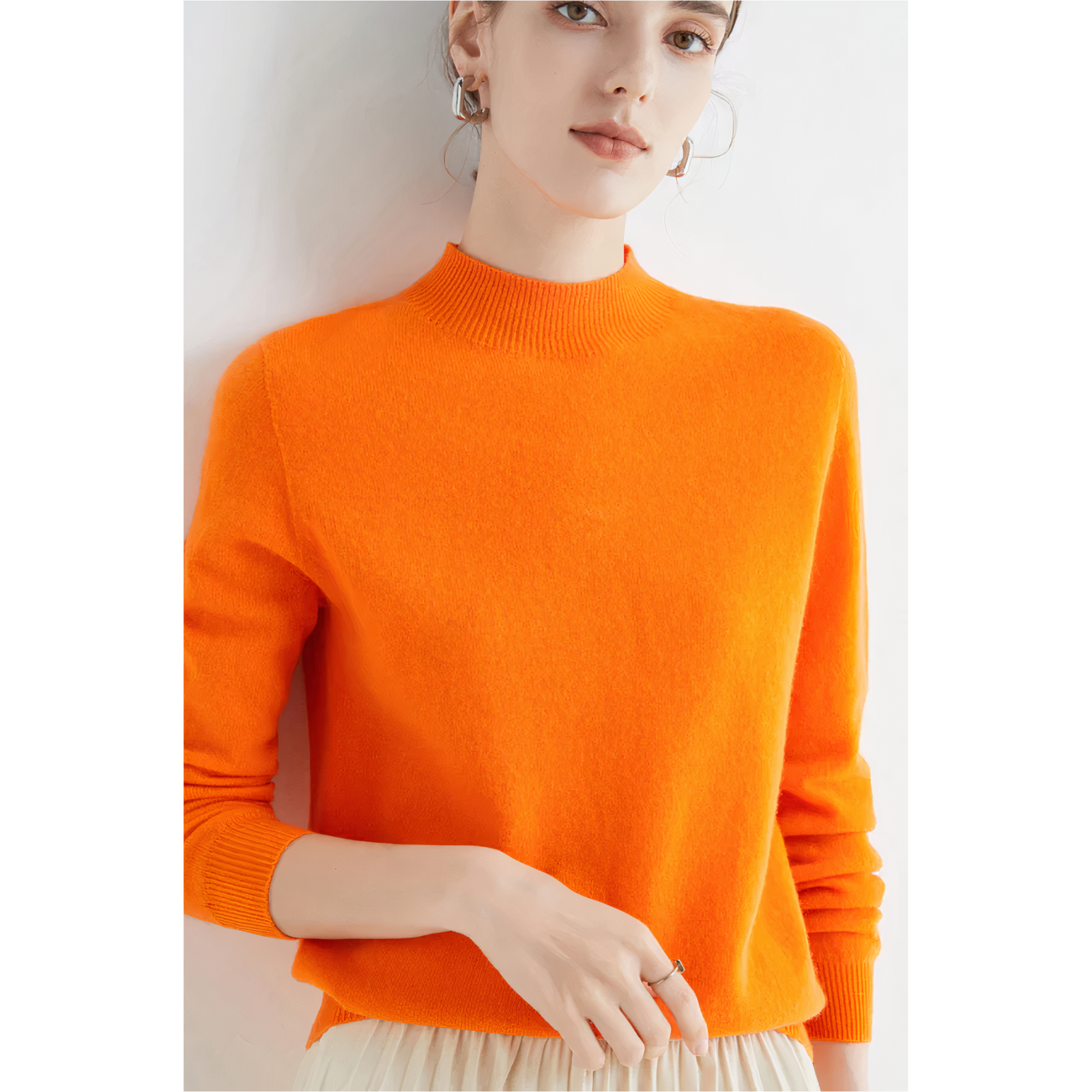 Luxurious Cashmere Blend Sweater for Effortless Style