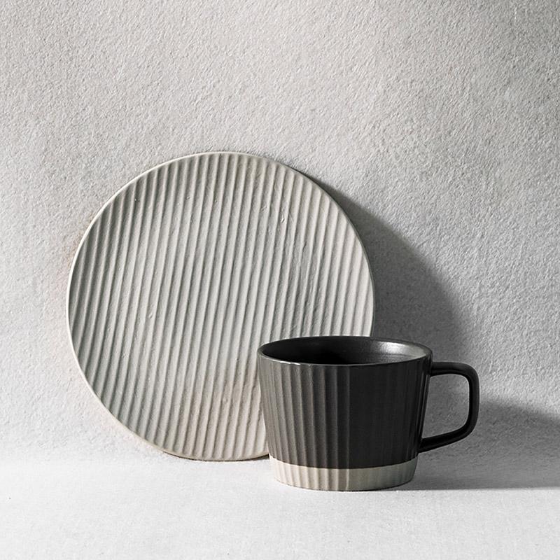 2/4/6 Piece White Gray Stoneware Coffee Mug Set - dazuma
