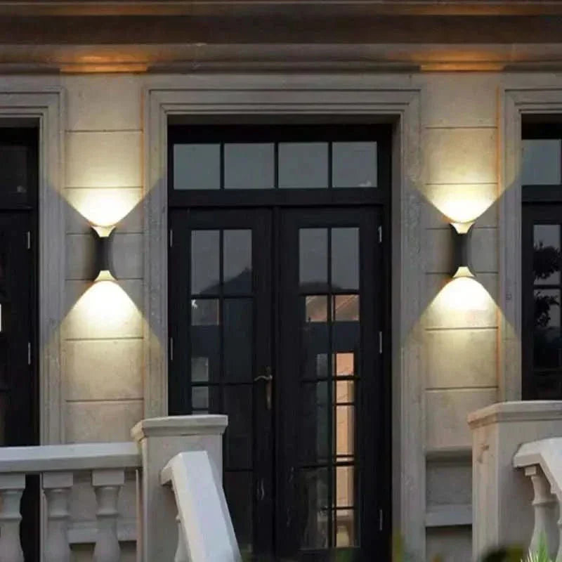 SleekWave Curved LED Outdoor Wall Light with Weatherproof Design