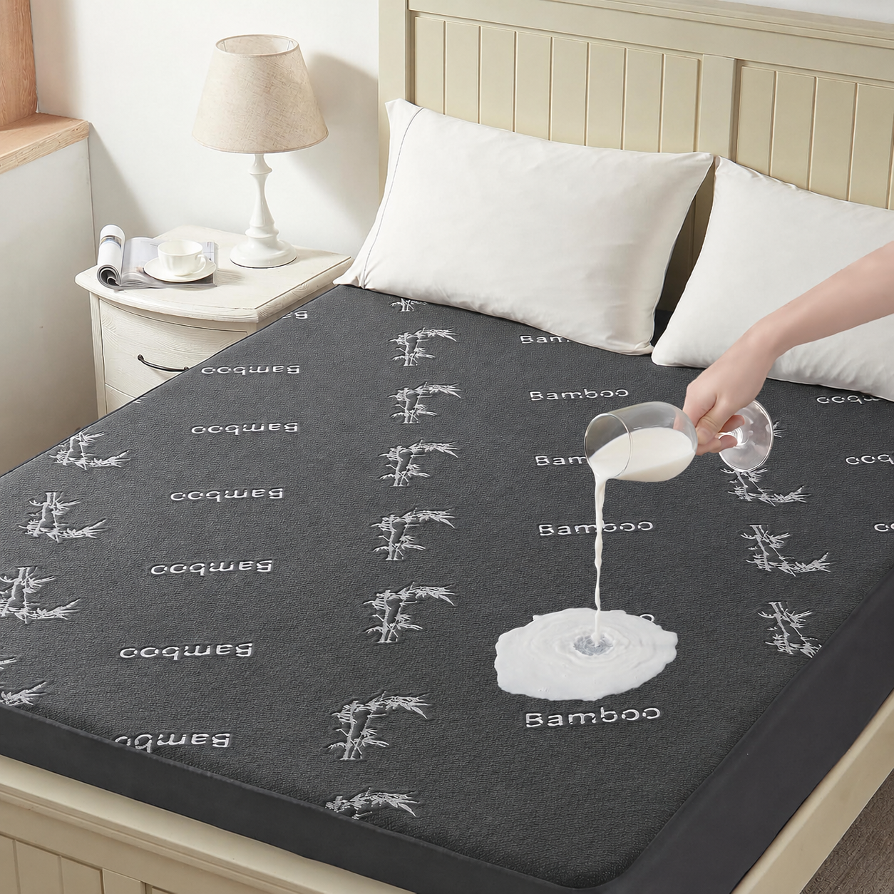 Waterproof Mattress Protector in Bamboo Viscose – Soft, Breathable Cover