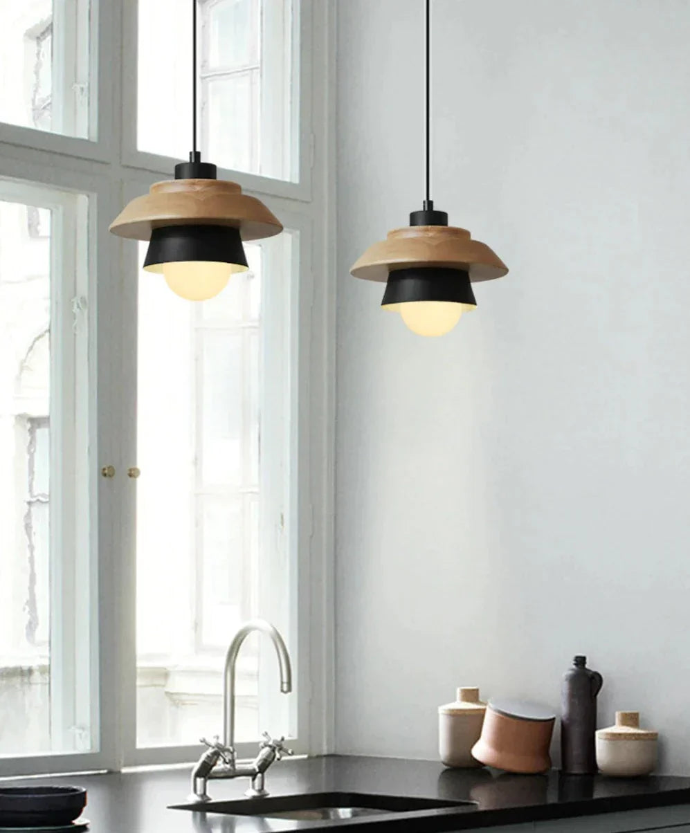 Wooden Pendant Light in Nordic Style