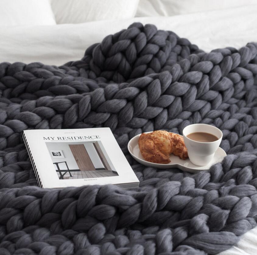 SnuggleSoft Luxurious Knit Blanket for Ultimate Comfort