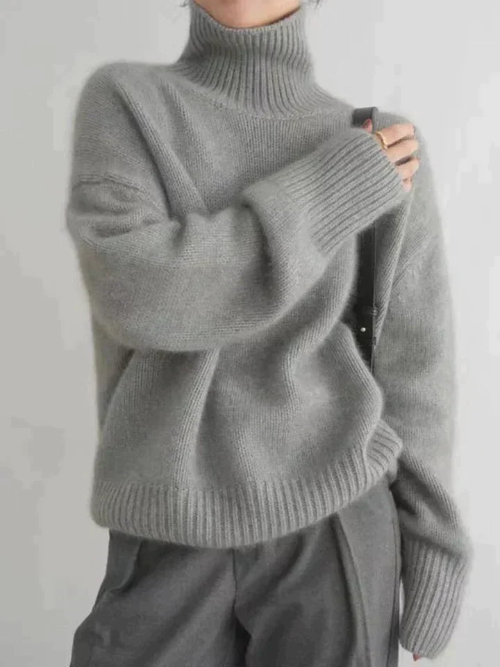 Women’s Cashmere Turtleneck Sweater | Oversized Relaxed Fit | Finest Cashmere | Lightweight Warmth
