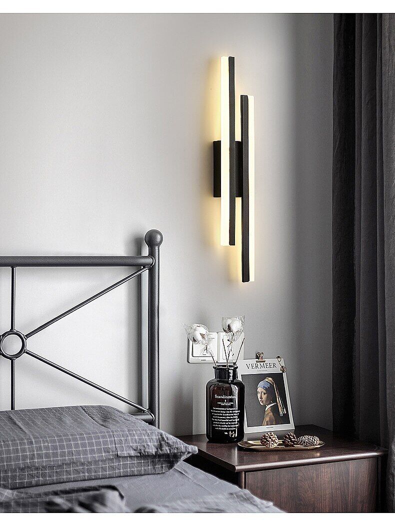 Sorenis — Modern LED Wall Light with Adjustable Warmth