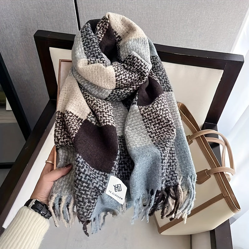 Woven Scarf | Plaid Pattern | Keeps You Warm | Polyester