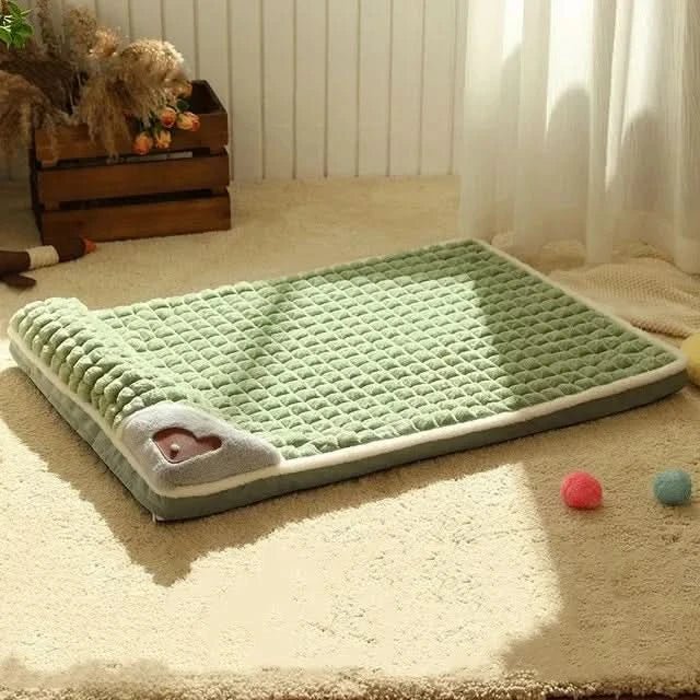 Plush Haven Bed for Small to Medium Dogs