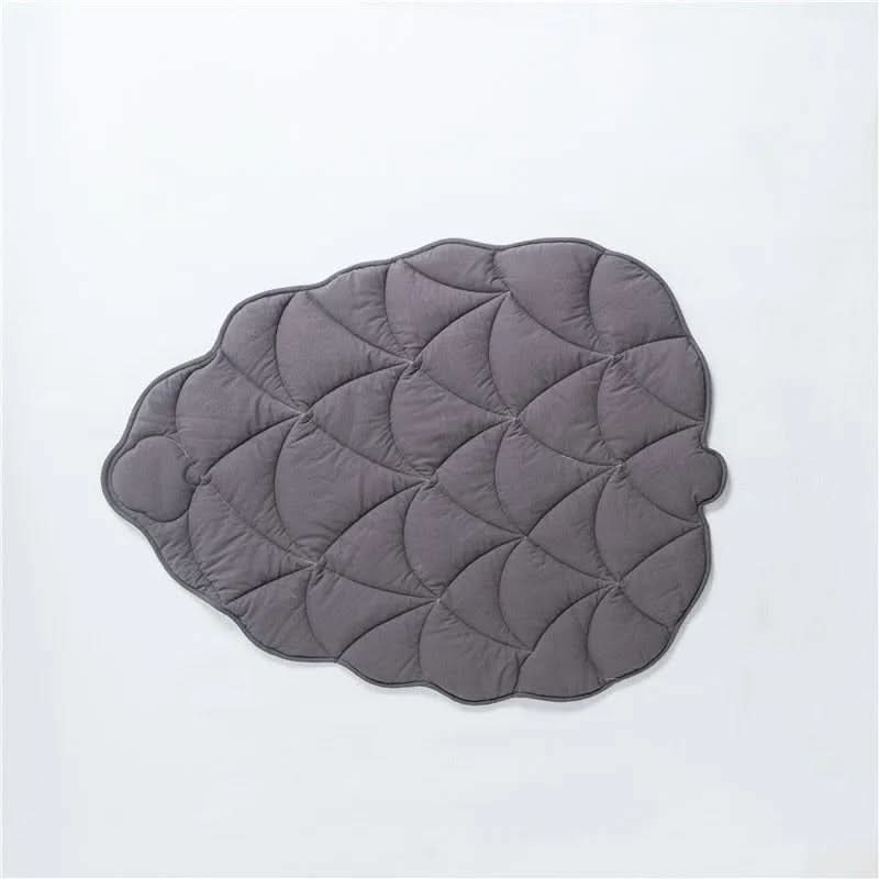 CozyLeaf Pet Blanket: Plush and Stylish Comfort for Dogs
