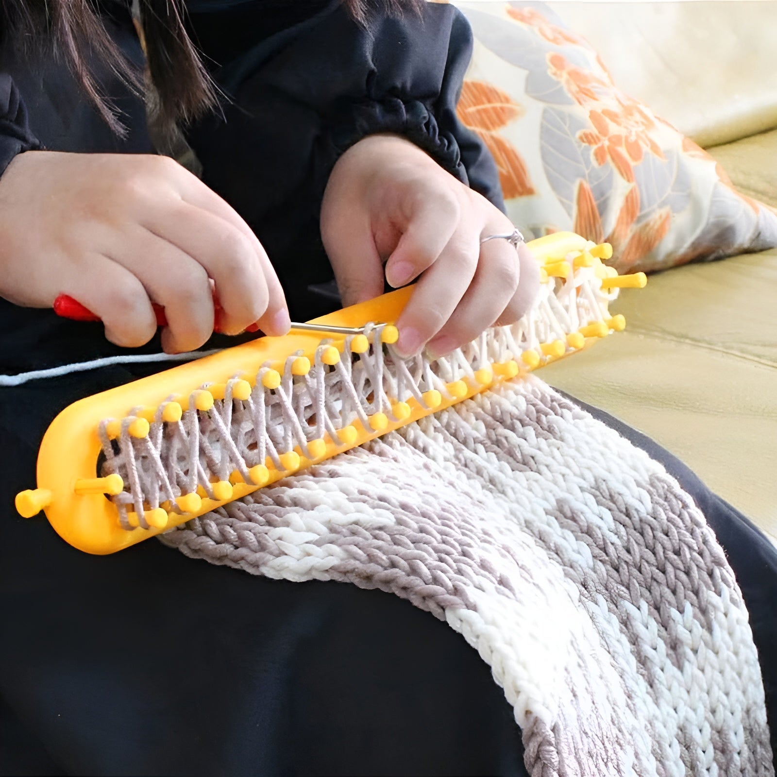 Easy Knit Frame – Create Scarves, Blankets & More Effortlessly