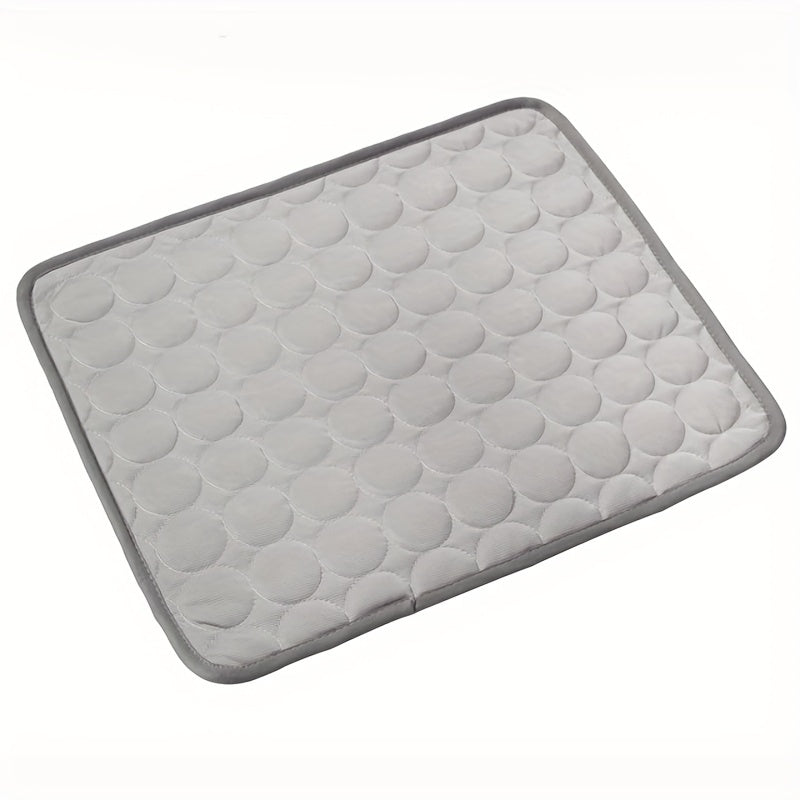 Cooling Mat for Dogs And Cats: Breathable, Washable Pet Bed with Polyester Fiber Filling, Ideal for Summer, Car Seat And Small House Covers, Dog Cooling Mat
