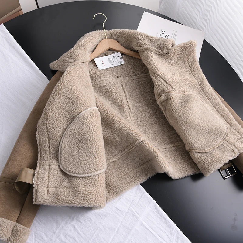 Women’s Leather Jacket | Sherpa Fleece Lining & Metal Zipper | Mid-Length Cut | Comfortable Fit