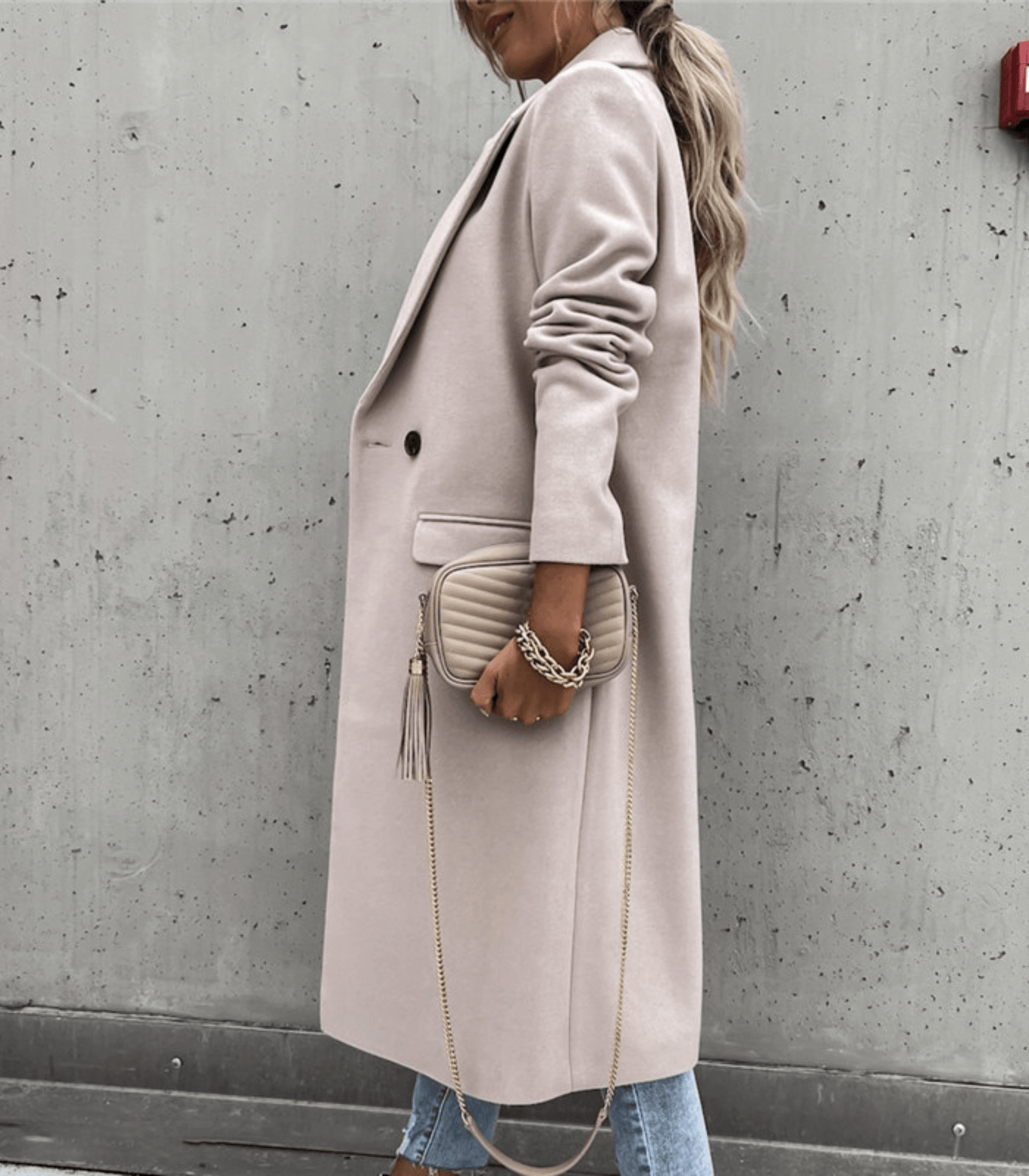 Women’s Wool Coat | Double-Breasted Button Closure & Pockets | Waterproof & Windproof | Comfortable Fit