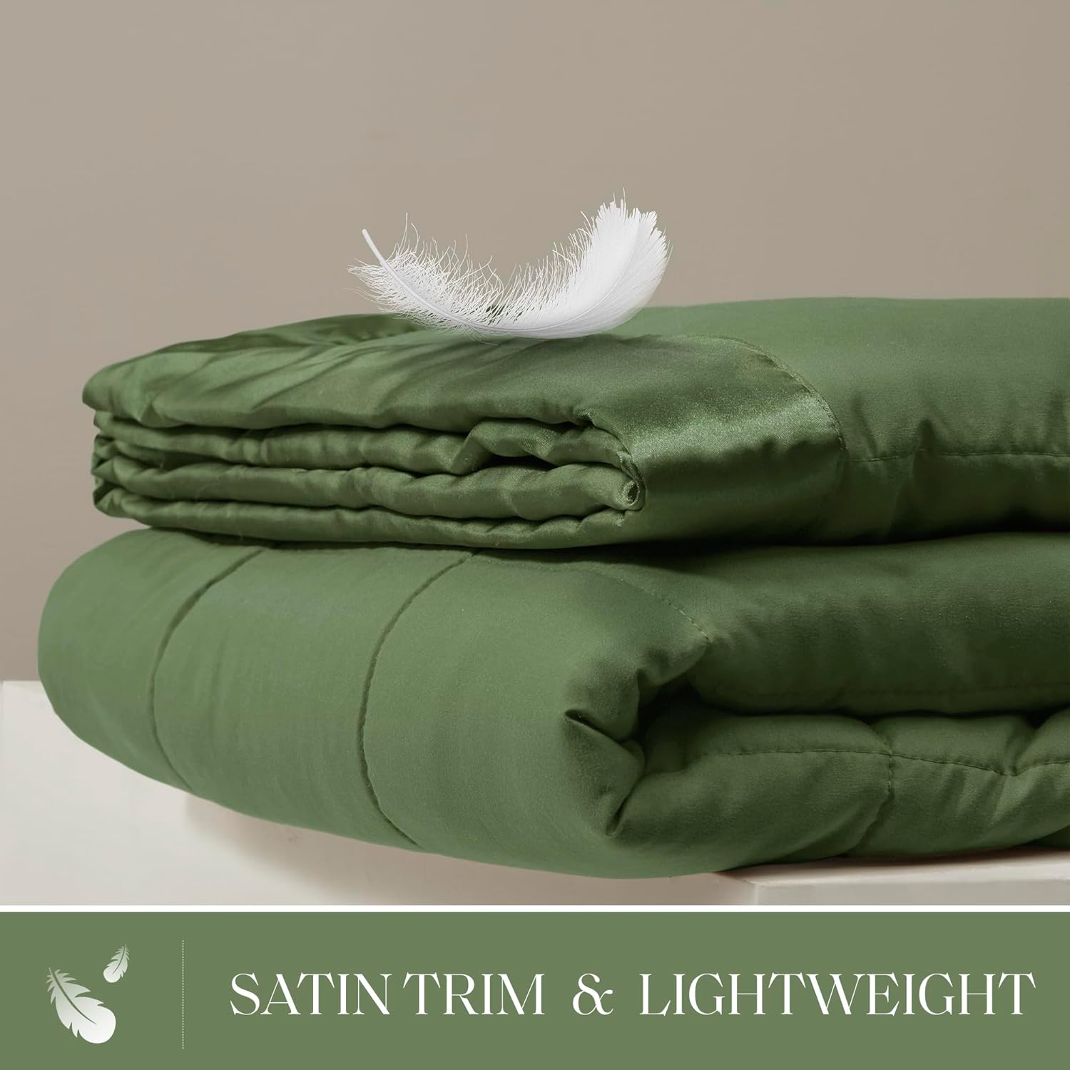 Lightweight Down Alternative Blanket with Moisture-Wicking – All Season Bed Cover with Satin Trim