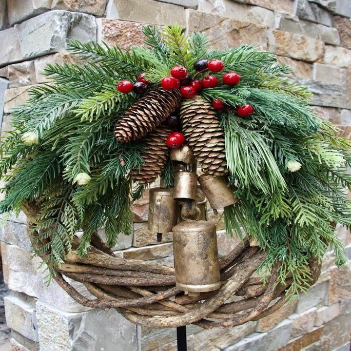 Chic Holiday Wreath with Handcrafted Vine and Dried Flowers