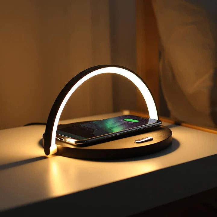 Smart Lamp with Wireless Charging and Adjustable Brightness