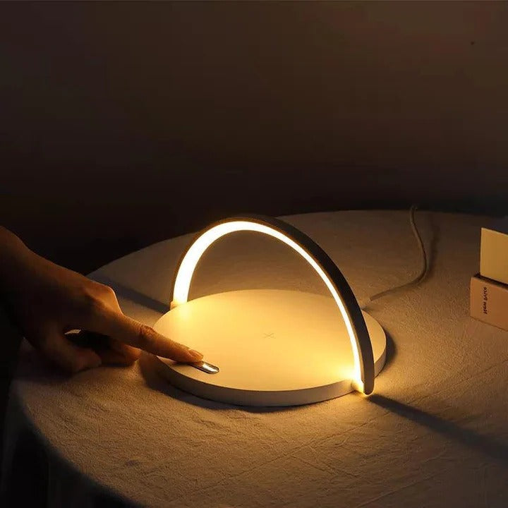 Smart Lamp with Wireless Charging and Adjustable Brightness
