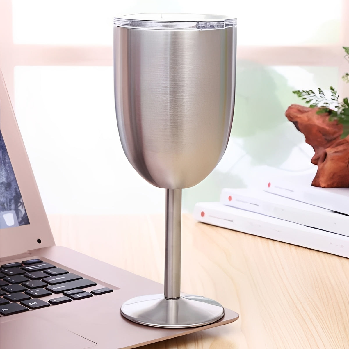 Insulated Stainless Steel Wine Cup with Secure Lid