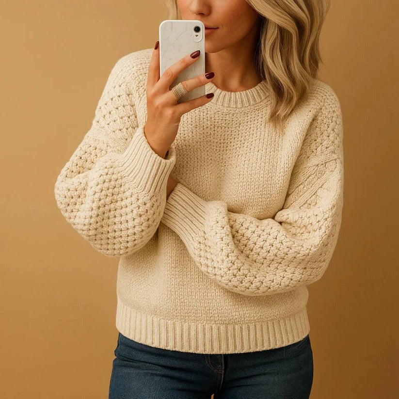 Chic Women's Lightweight Knit Sweater for Cozy Autumn Wear
