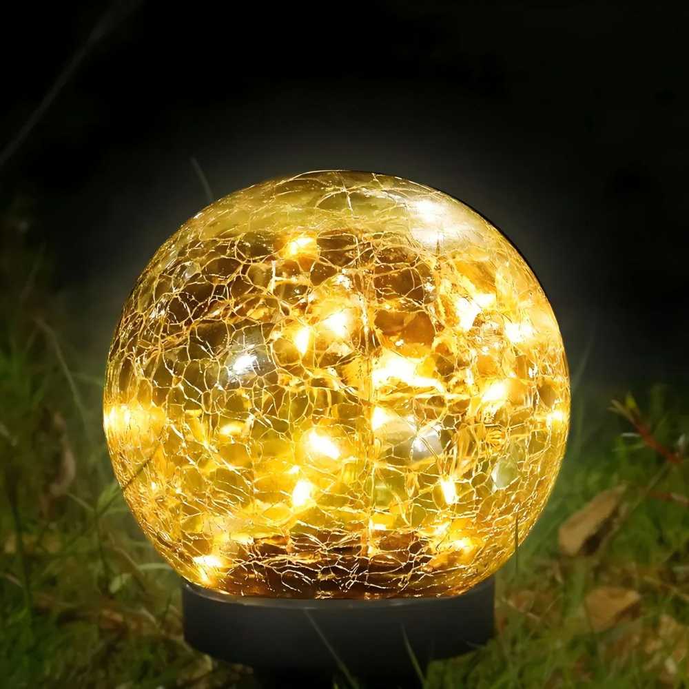 Illuminating Solar Glass Sphere for Outdoor and Indoor Use