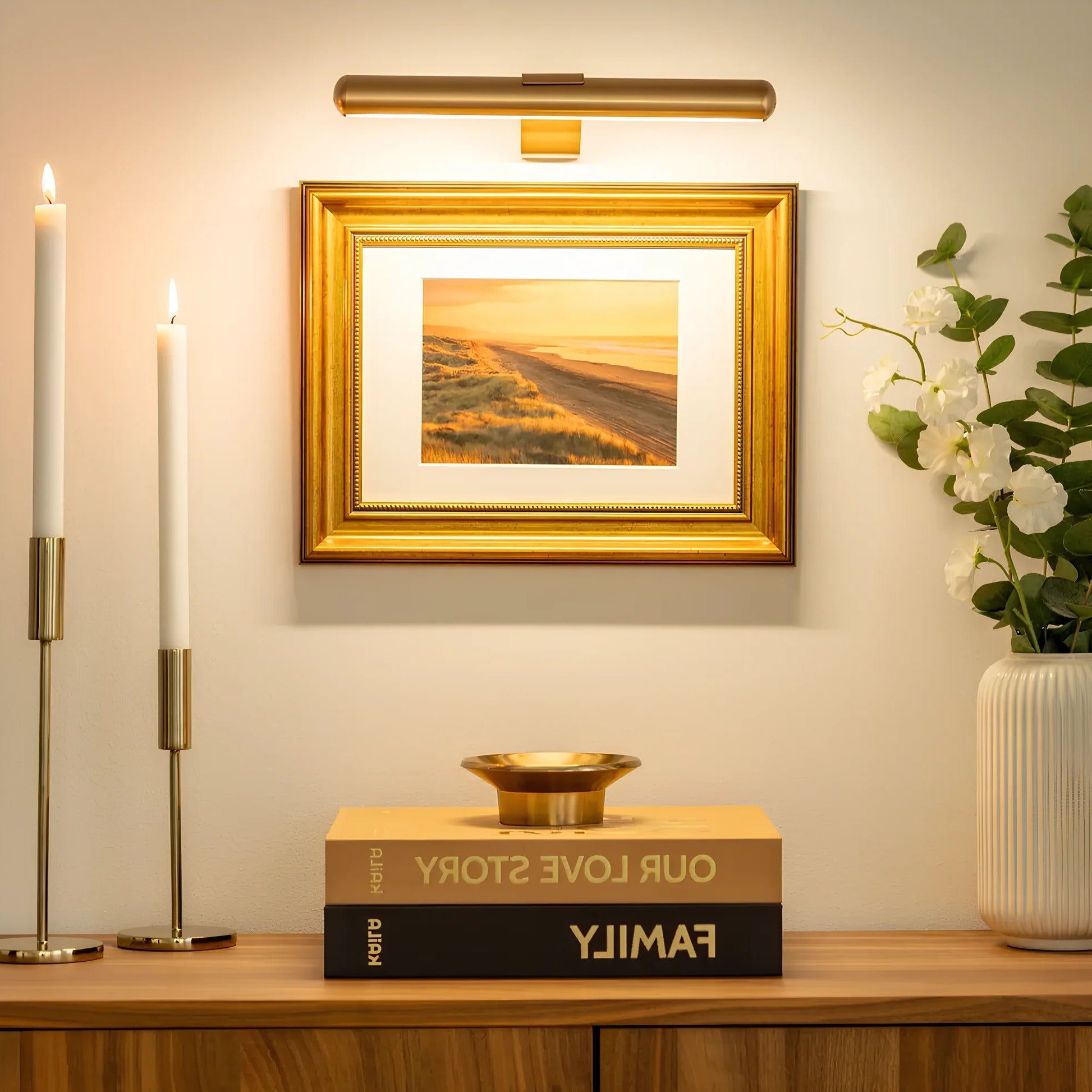 Battery-Powered LED Frame Lighting