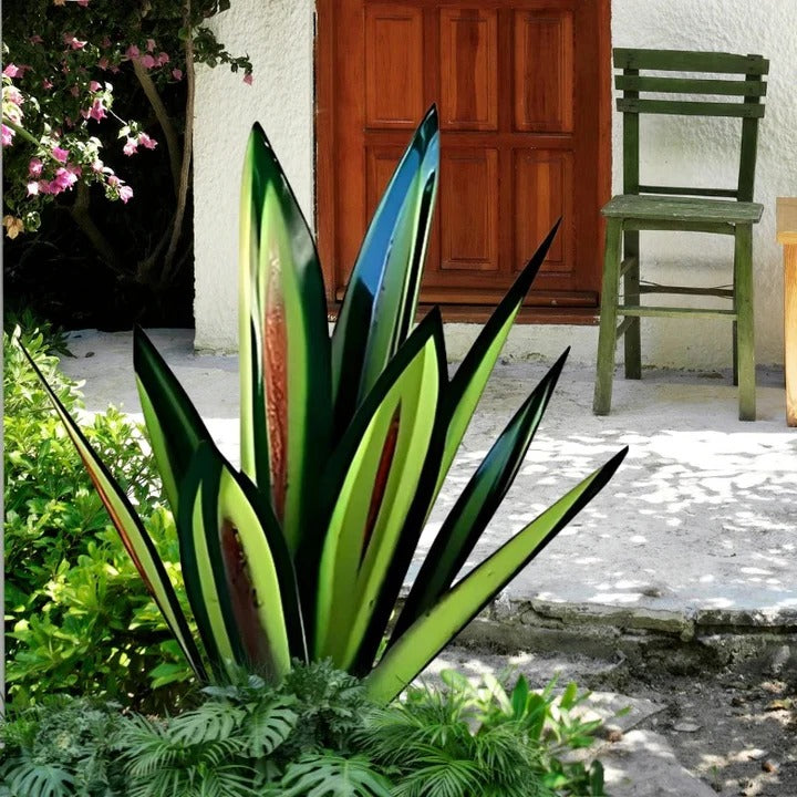 Elegant Metal Agave-Inspired Garden Sculpture for Home & Patio