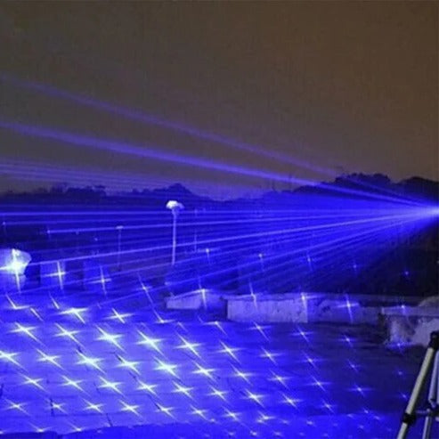 Laser Flashlight for Tactical Use