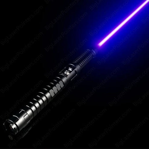 Laser Flashlight for Tactical Use