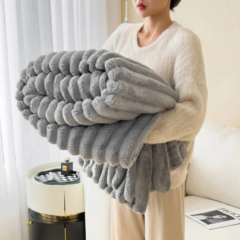 Cozy Luxe Blanket for Couch and Bed – Plush Comfort