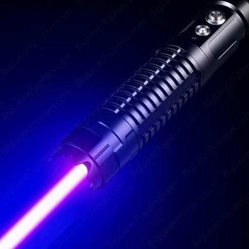 Laser Flashlight for Tactical Use