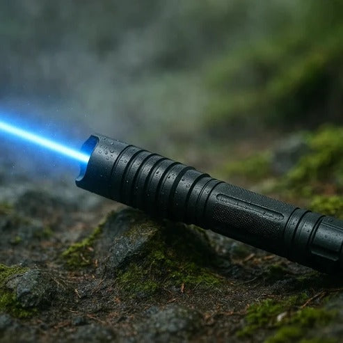 Laser Flashlight for Tactical Use