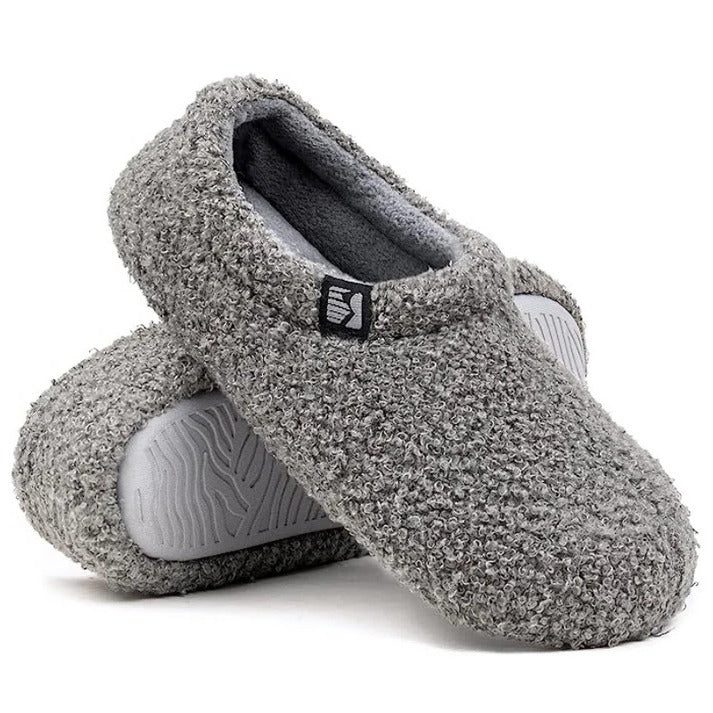 Cozy Fleece-Lined Closed-Back Indoor Slippers