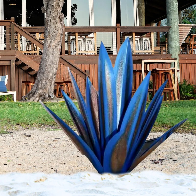 Rustic Metal Agave Plant for Indoor and Outdoor Decor