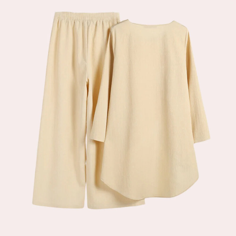 Chic Women's Long Sleeve Outfit for Every Occasion